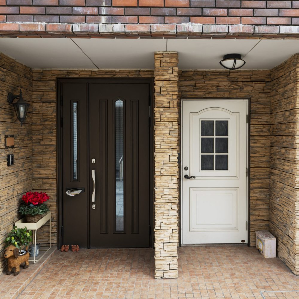 house-entrance-japan-building